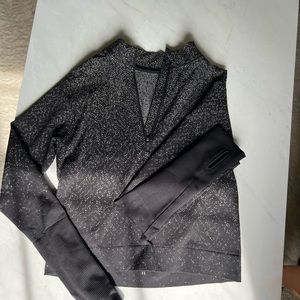 Lululemon cropped quarter zip